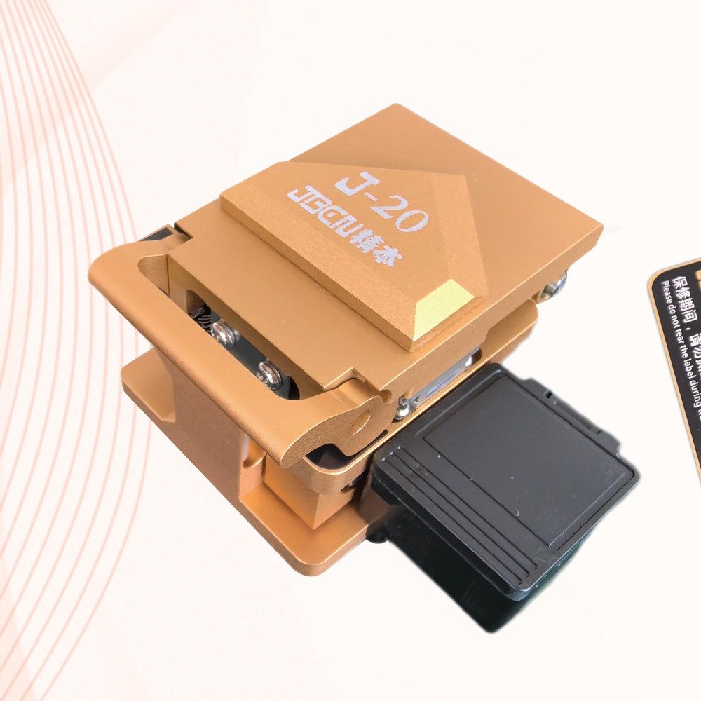 J-20 high precision fiber cleaver, closed view