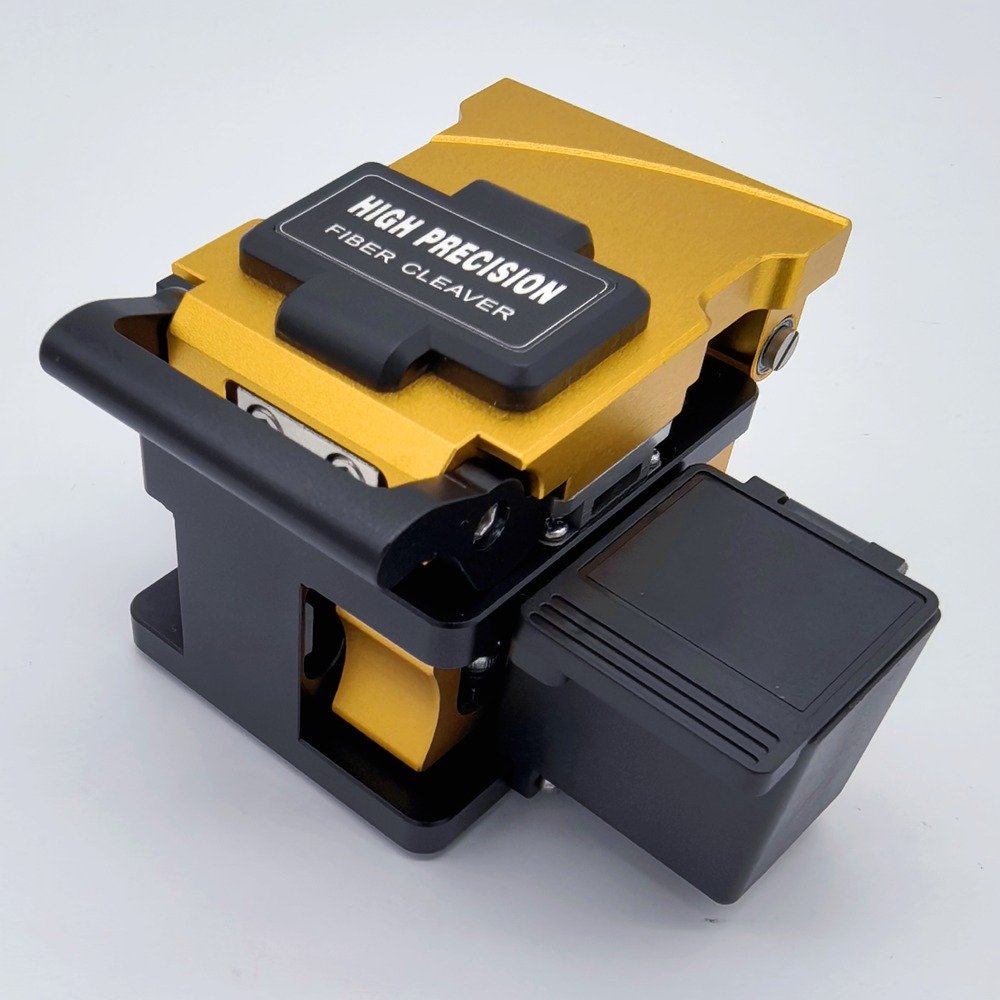 K-21 high precision fiber cleaver, gold, closed view